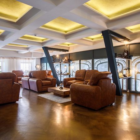 Отель Casa Hrisicos Констанца Экстерьер фото